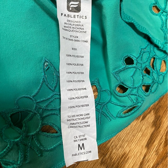 Fabletics Top M Tuquoise - Picture 6 of 6